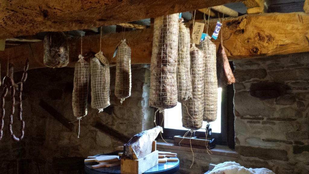 Agriturismo Dai Du Bourdei Frontino Eksteriør billede